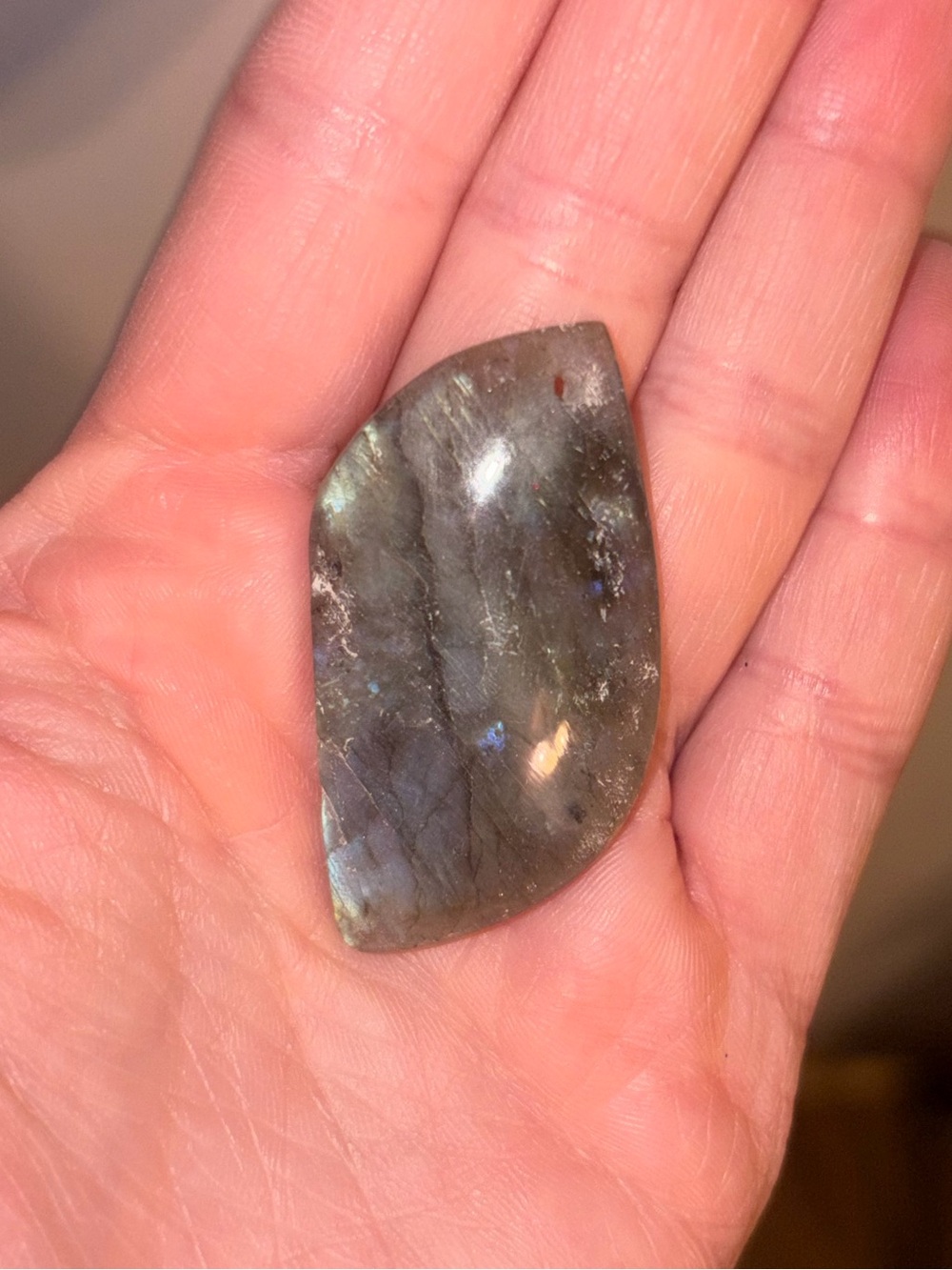 LABRADORITE - Picture 3 of 4
